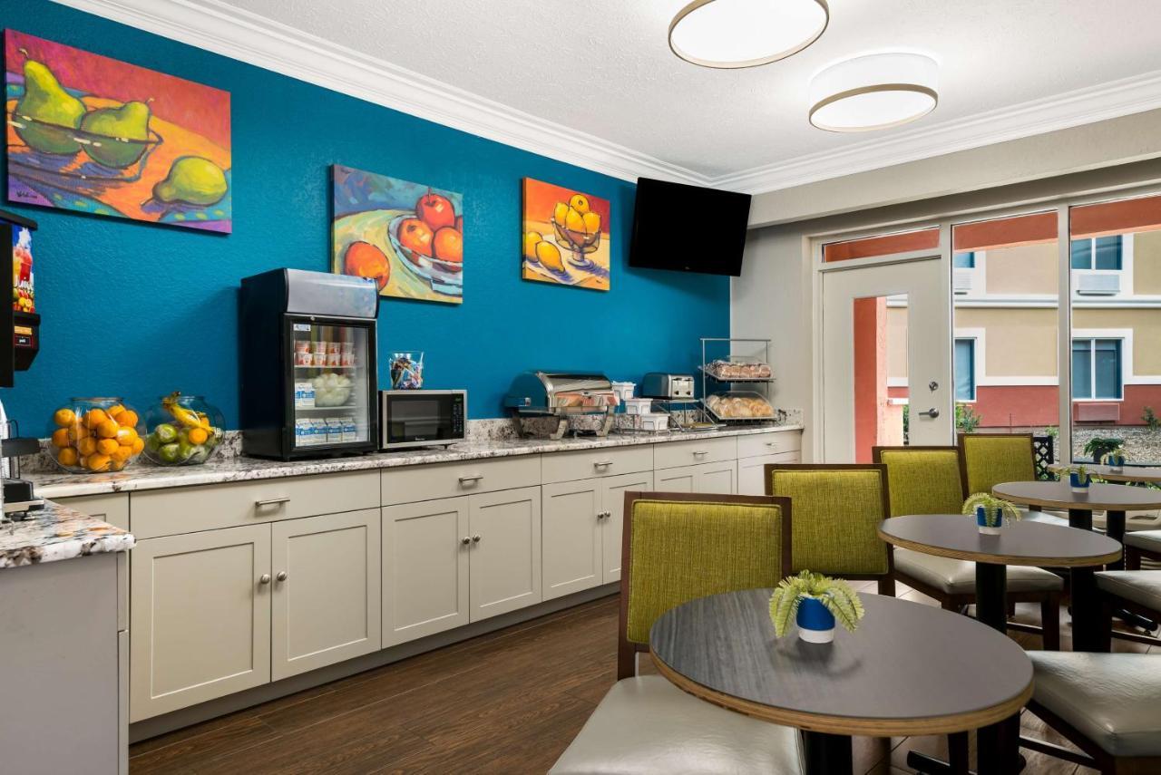 Surestay Plus Hotel By Best Western The Villages Леди-Лейк Экстерьер фото